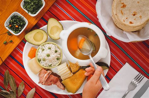 The Ultimate Guide to Esmelachapina: The Essence of Guatemalan Cuisine