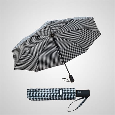 The Ultimate Guide to Expansive Costume Umbrellas