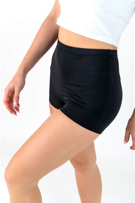 The Ultimate Guide to Female Spandex Shorts: Comfort, Performance, and Style