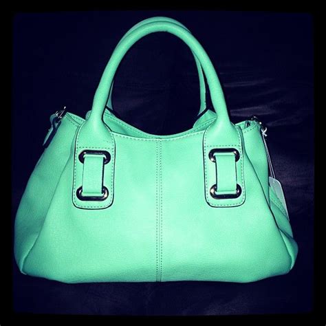 The Ultimate Guide to Finding Your Perfect Mint Green Purse: A Comprehensive Exploration