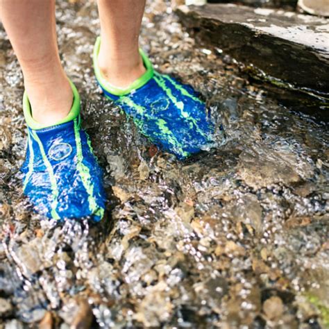 The Ultimate Guide to Finding the Best Water Shoes for Your Adventure