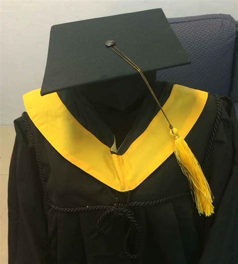 The Ultimate Guide to Graduation Gown Rental Singapore: Rent with Confidence