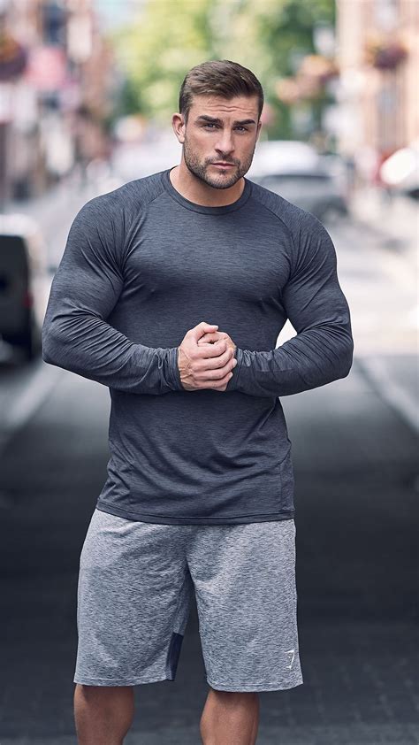 The Ultimate Guide to Gym Shirts for Guys: Enhance Your Workouts and Elevate Your Style