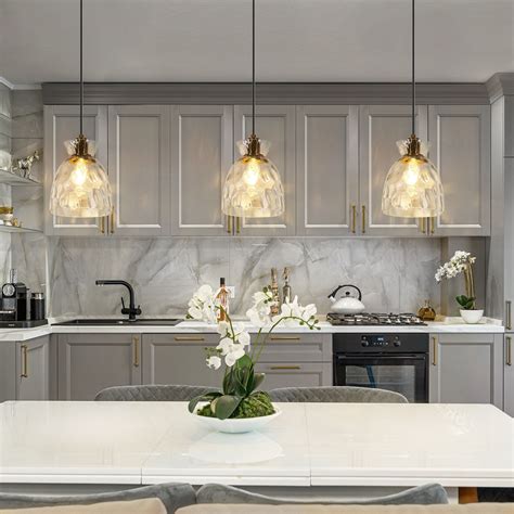 The Ultimate Guide to Illuminate Your Kitchen: Choosing the Perfect Light Fixtures