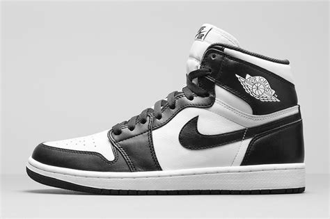 The Ultimate Guide to Jordans Shoes: Black and White Edition