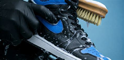 The Ultimate Guide to Keep Your Sneakers Spotless: A Comprehensive Guide to Sneaker Cleaning