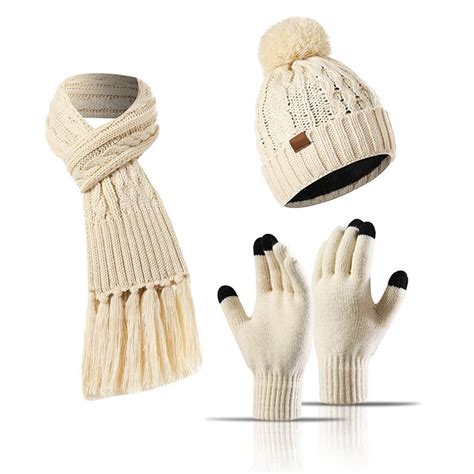 The Ultimate Guide to Keeping Warm and Cozy with a Stylish Scarf Glove Set