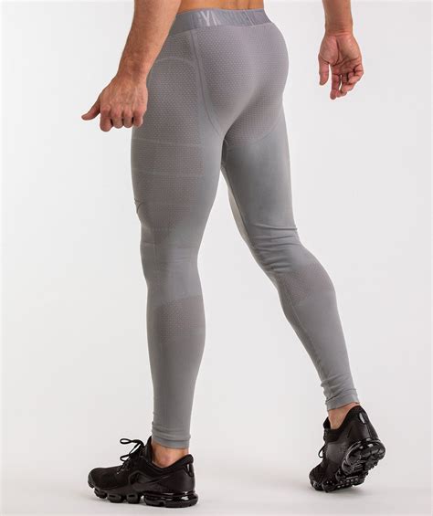 The Ultimate Guide to Leggings for Men: Comfort, Style, and Performance