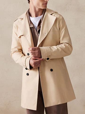 The Ultimate Guide to Lightweight Coats: Style and Comfort for Every Occasion