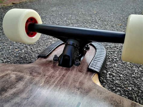 The Ultimate Guide to Longboard Wheels and Bearings: A Comprehensive Guide for Smooth Rides