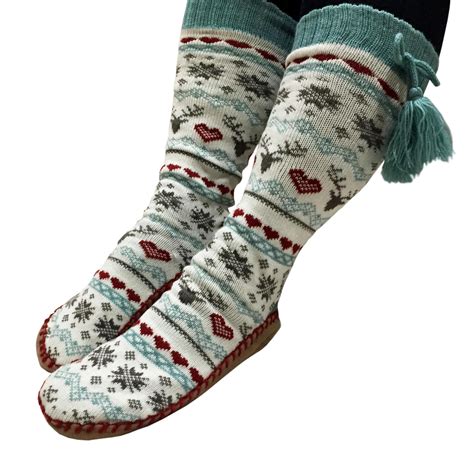 The Ultimate Guide to Muk Luks Slipper Socks: Comfort, Style, and Functionality