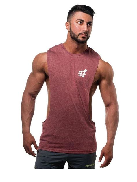 The Ultimate Guide to Muscle Tees for Guys: Enhance Your Style and Masculinity