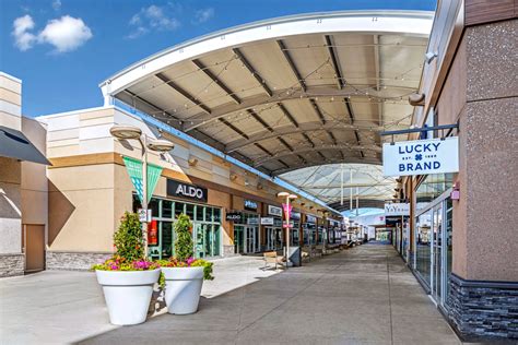 The Ultimate Guide to Niagara Outlet Mall: Discover Incredible Savings and Unforgettable Shopping Experiences