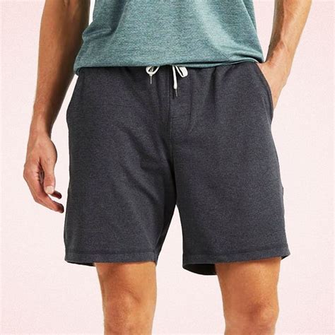 The Ultimate Guide to Purple Lounge Shorts for Men: Comfort and Style Combined