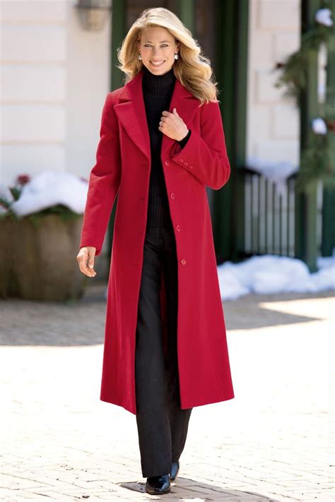 The Ultimate Guide to Red Wool Coats for Women: Style, Warmth, and Beyond