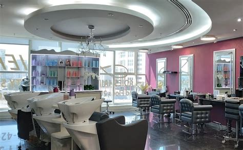 The Ultimate Guide to Salons in the Motor City