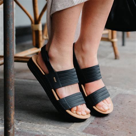 The Ultimate Guide to Slip-On Black Women's Reef Sandals: Comfort and Style for Every Occasion