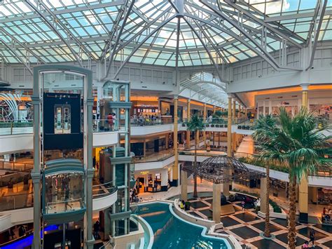 The Ultimate Guide to Somerset Mall: Discover a World of Shopping Delights in Troy