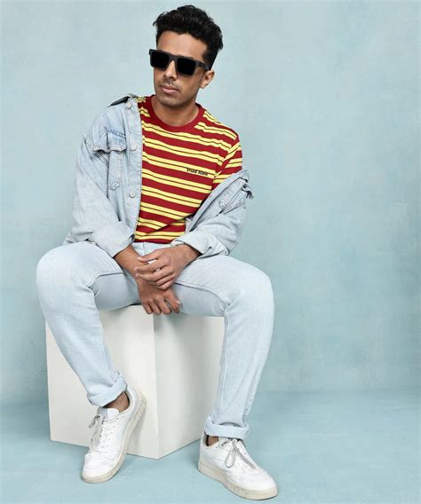 The Ultimate Guide to Striped T-Shirts: Timeless Style for Every Occasion