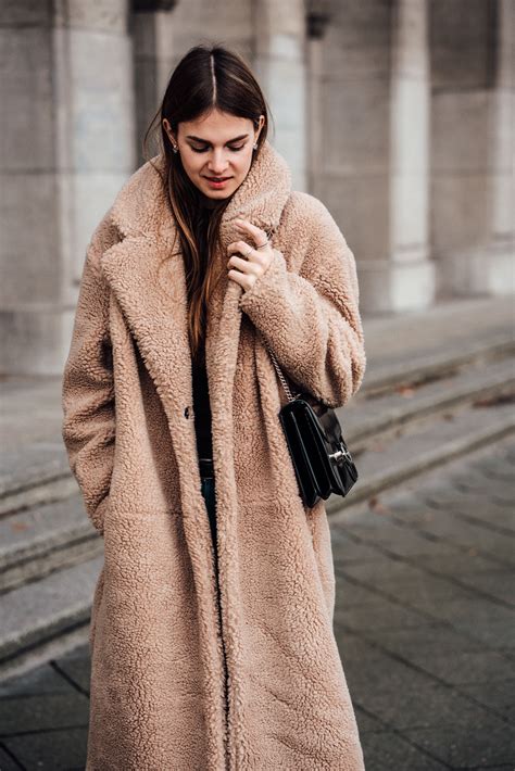 The Ultimate Guide to Styling Teddy Jackets for Women: Elevate Your Winter Wardrobe