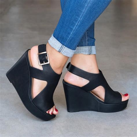 The Ultimate Guide to Stylish and Comfortable Wedge Heels with Open-Toes