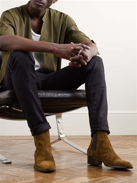 The Ultimate Guide to Suede Chelsea Boots: Style, Care, and Essential Considerations