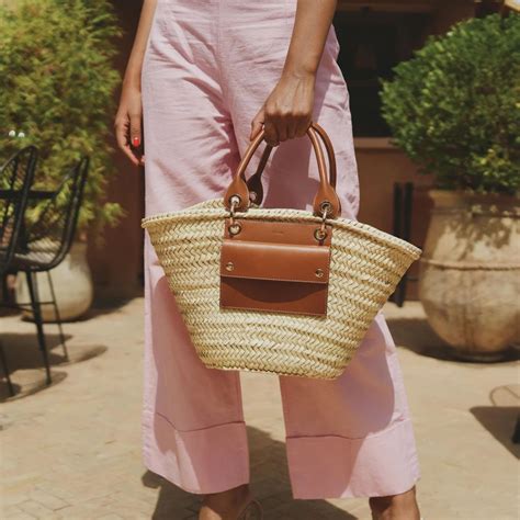 The Ultimate Guide to Sustainable and Stylish Raffia Bags: Embracing Natural Elegance