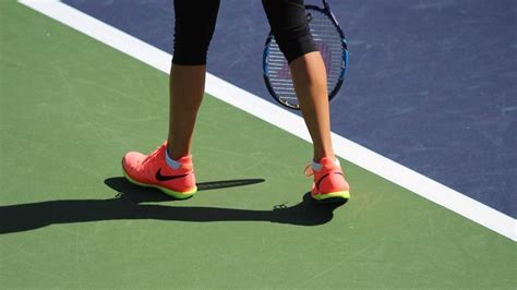 The Ultimate Guide to Tennis Shoes: Choosing, Benefits, and Care