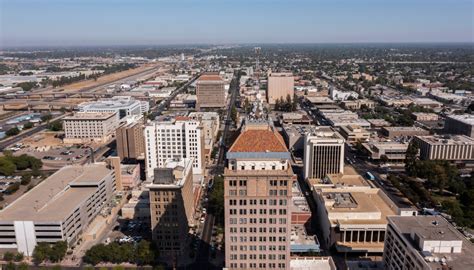 The Ultimate Guide to Thriving in Fresno's Booming Business Hub