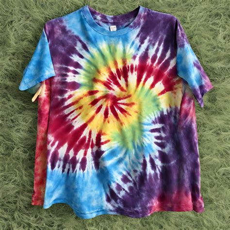 The Ultimate Guide to Tie Dye Shirts for Men: Express Yourself with Vibrant Colors