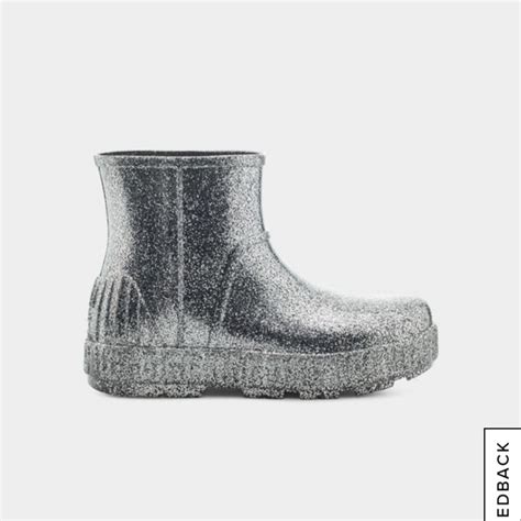 The Ultimate Guide to UGGs Rainboots: Stay Warm and Dry in Any Downpour