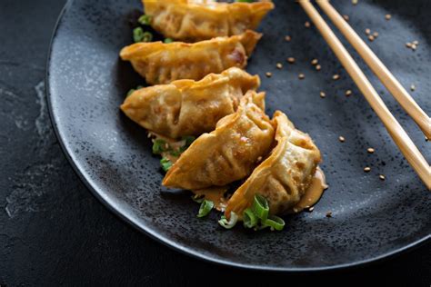 The Ultimate Guide to Vancouver's Gyoza Paradise: A Culinary Journey to Savor