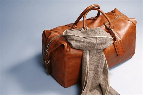 The Ultimate Guide to Weekender Bags for Women: Elevate Your Weekend Escapades