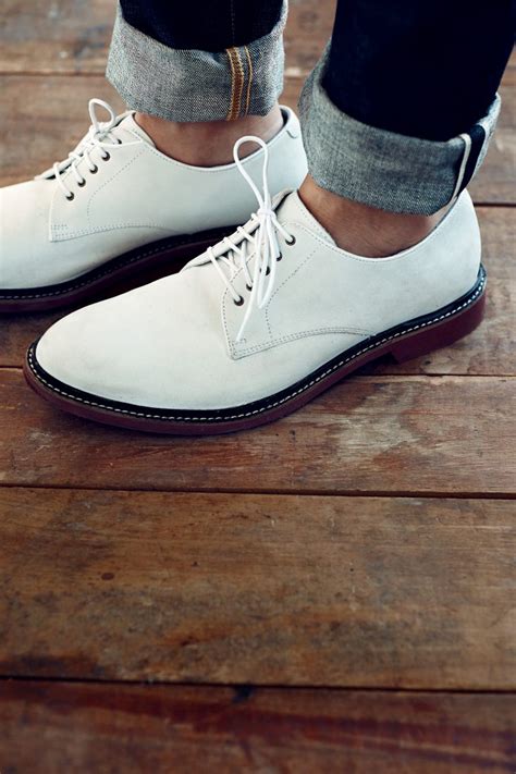 The Ultimate Guide to White Bucks: A Timeless Classic for Every Wardrobe