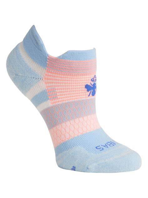 The Ultimate Guide to Women's Athletic Socks: Elevate Your Performance