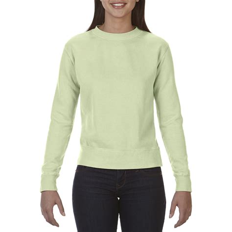 The Ultimate Guide to Women's Crew Neck Sweatshirts: Comfort, Style, and Versatility