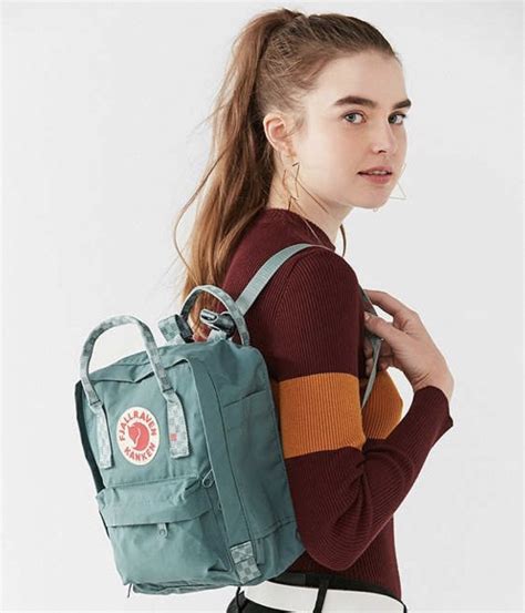 The Ultimate Guide to the Fjällräven Kånken Mini: A Compact Companion for Everyday Adventures