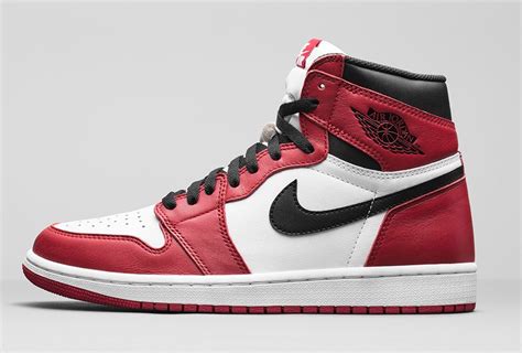 The Ultimate Guide to the Iconic Jordan 1 Retro High OG 'Chicago' in Red