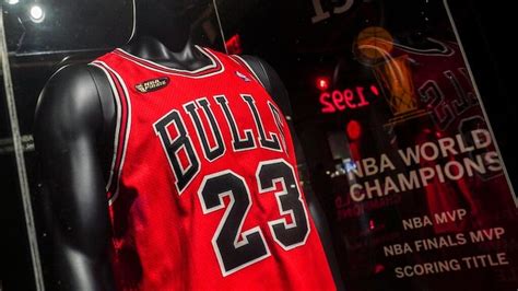 The Ultimate Guide to the Legendary Bulls Jersey