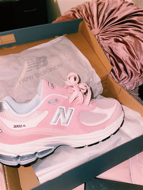 The Ultimate Guide to the Pink 2002R New Balance: A Legendary Silhouette in a Vibrant Hue