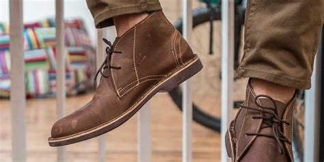 The Ultimate Guide to the Versatile Men's Chukka Boot