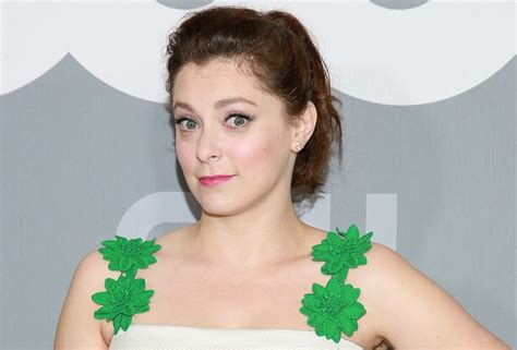 The Ultimate Guide to the Wonderful World of Rachel Bloom: A Comprehensive Journey