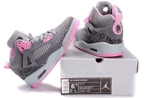 The Ultimate Guide to the World of Girls' Jordan Sneakers