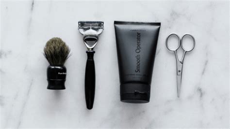 The Ultimate Men's Grooming Kit Guide: A Comprehensive Guide to Maintaining a Sharp Appearance