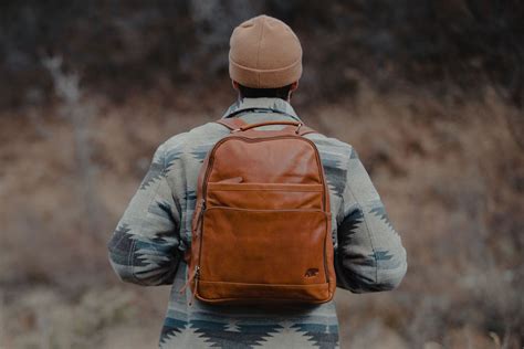 The Ultimate Travel Backpack for Men: 5 Must-Haves to Conquer Every Adventure