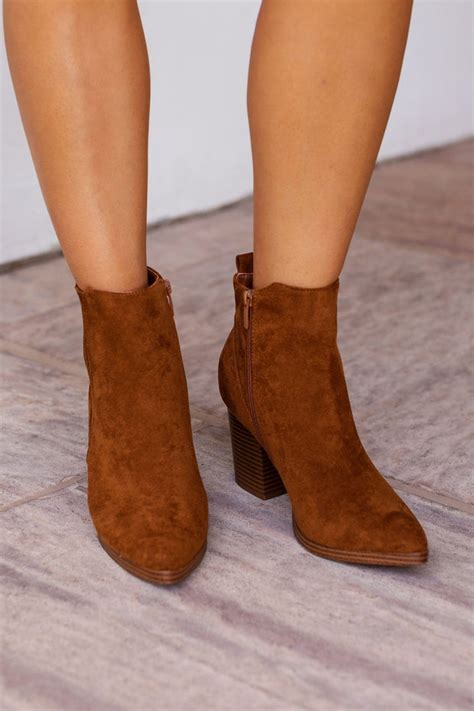 The Unrivaled Versatility of Tan Suede Booties