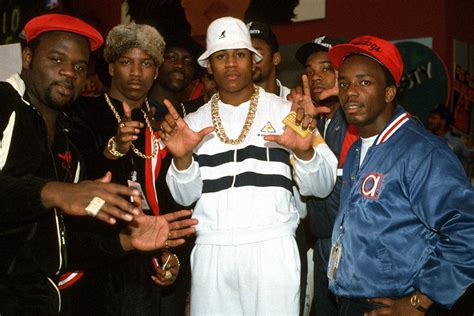 The Unstoppable Guide to Rapper Outfits: From Bling to Baggy