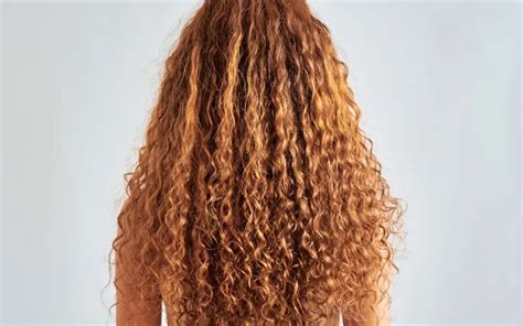 The Unstoppable Rise of Curly Hair Extensions