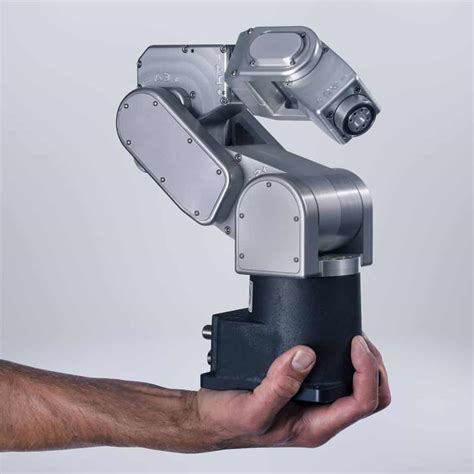 The Unstoppable Rise of Small Industrial Robots