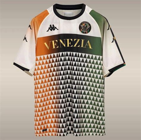 The Venezia Jersey: A Symbol of Style and History